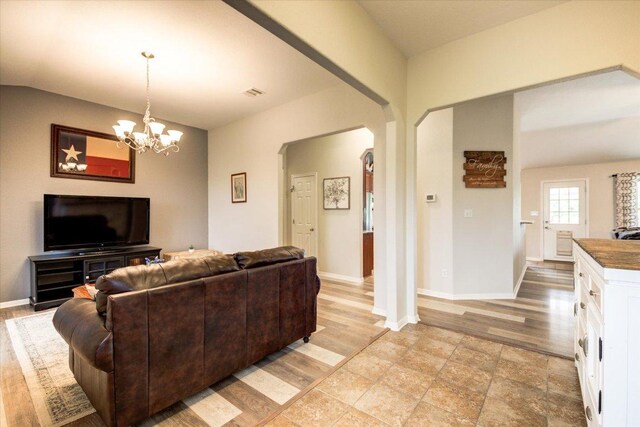 109 S Santa Fe Trl, Liberty Hill, TX 78642 - photo 7