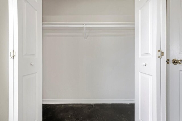 613 Broken Bow Dr, Round Rock, TX 78681 - view of closet