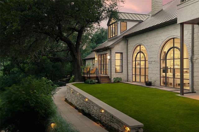 5301 Maryanna Dr, Austin, TX 78746 - view of green lawn
