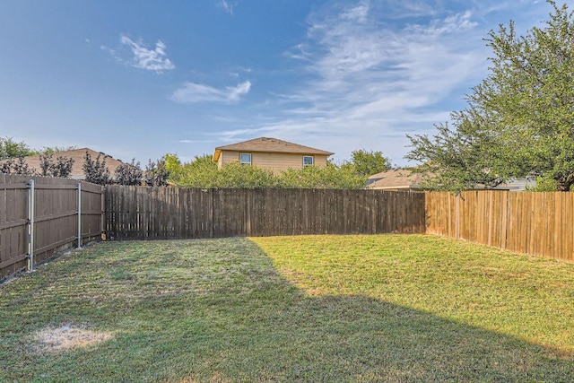 132 Hillhouse Ln, Manchaca, TX 78652 - view of fenced backyard
