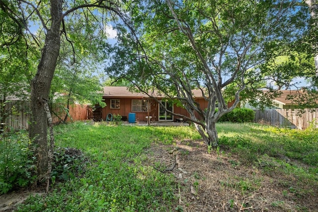 2329 Campden Dr, Austin, TX 78745 - view of fenced yard