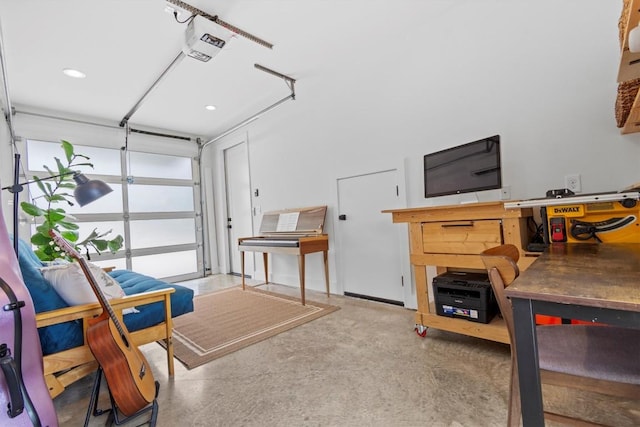 5006 Lott Ave Unit 2, Austin, TX 78721 - office area featuring concrete floors