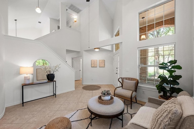 11305 Deputy Dr, Austin, TX 78748 - tiled living area featuring a high ceiling