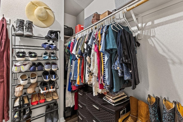 5302 Oster Dr, Killeen, TX 76542 - view of spacious closet