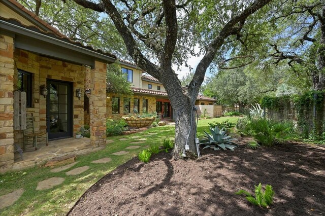 3816 Pappys Way, Austin, TX 78730 - view of yard