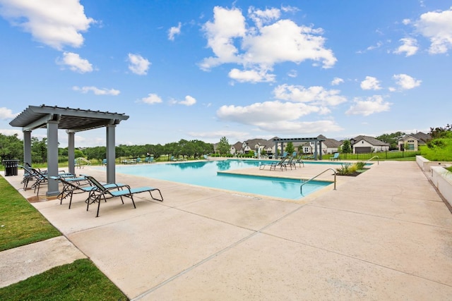 627 Cold River Run, Kyle, TX 78640 - community pool with a patio area