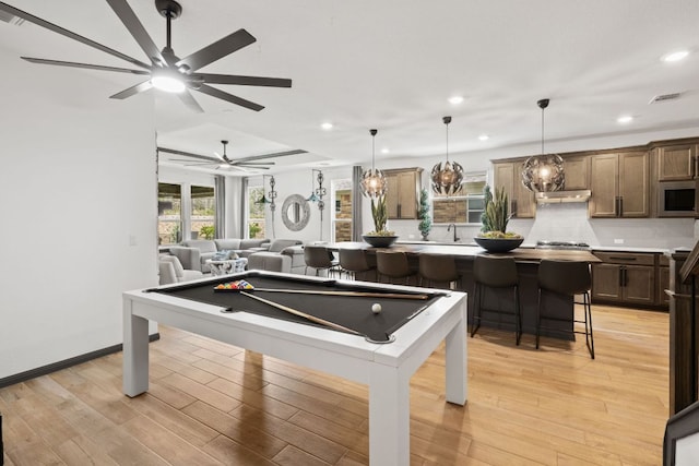 614 W Martingale St W, Georgetown, TX 78633 - recreation room with recessed lighting, ceiling fan, billiards table, and light wood-type flooring