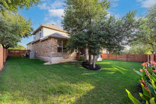 128 Lady Bird Ln, Georgetown, TX 78628 - view of fenced backyard