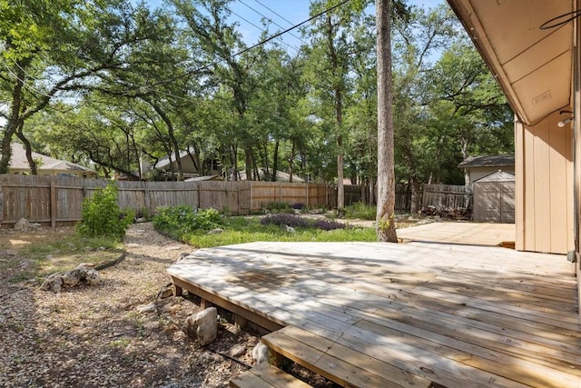 9400 Canus Dr, Austin, TX 78748 - wooden deck featuring a fenced backyard