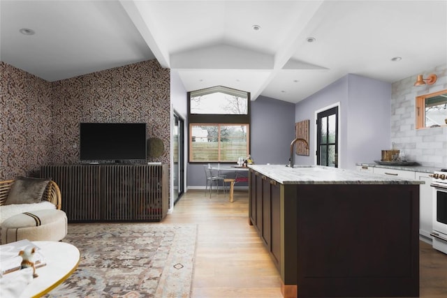 2410 W 9th St, Austin, TX 78703 - photo 3