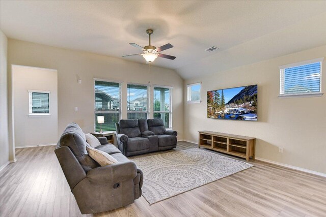 100 Rebel Red Cv, Liberty Hill, TX 78642 - living area featuring ceiling fan and wood finished floors