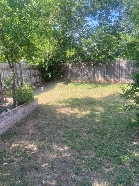 8104 Ephraim Rd, Austin, TX 78717 - view of fenced backyard