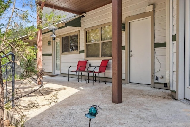 3805 Ranch Creek Dr, Austin, TX 78730 - doorway to property