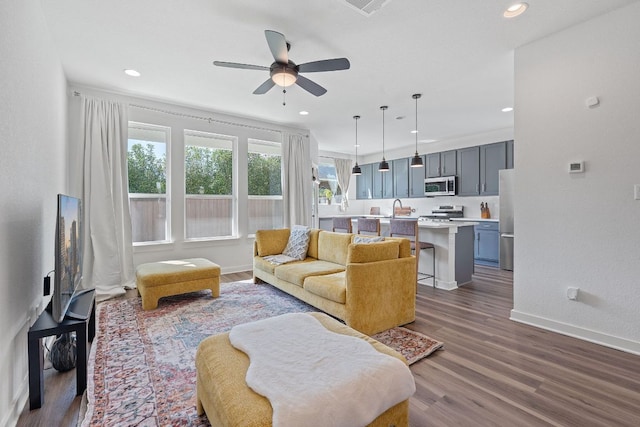 5160 N A W Grimes Blvd Unit 116, Round Rock, TX 78665 - photo 3