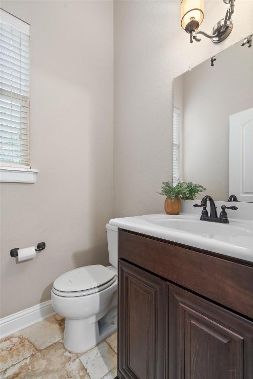 2504 Highland Trl, Leander, TX 78641