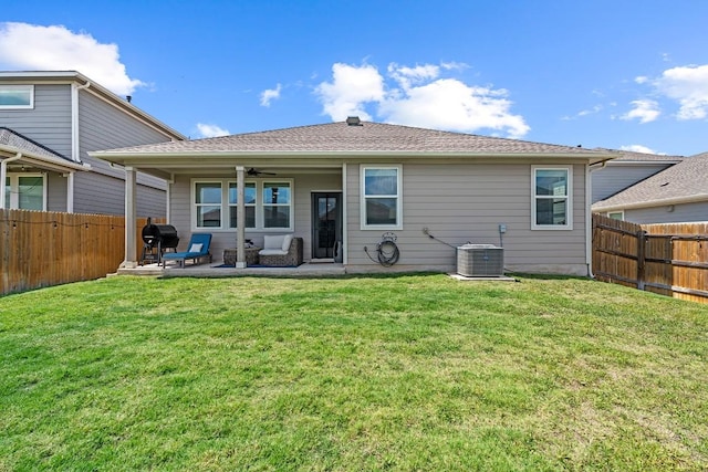 112 Wichita River Rd, Hutto, TX 78634 - rear view of house featuring a fenced backyard, a patio, and ceiling fan