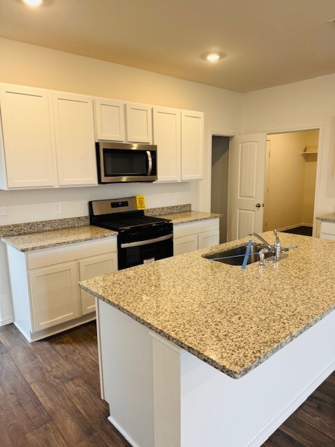 425 Frogmore Loop, Uhland, TX 78640 - photo 9