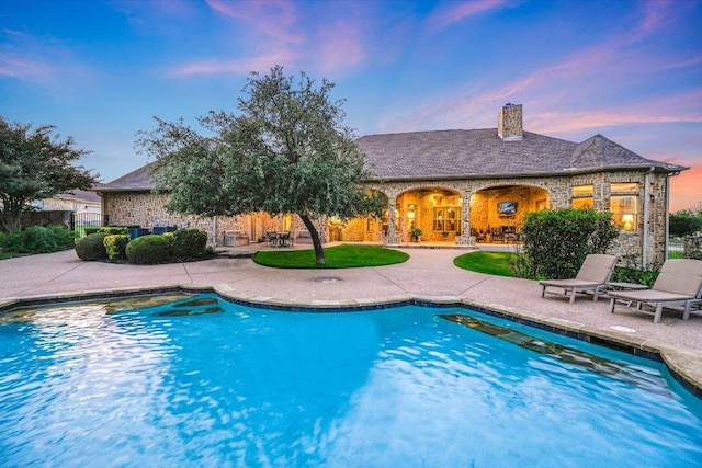 124 Walnut Tree Loop, Georgetown, TX 78633 - photo 2