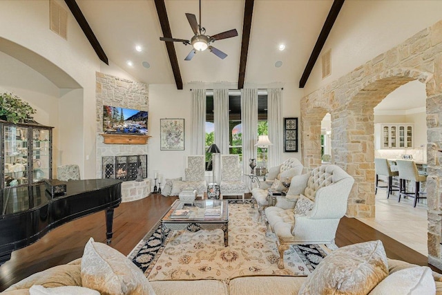 124 Walnut Tree Loop, Georgetown, TX 78633 - photo 3