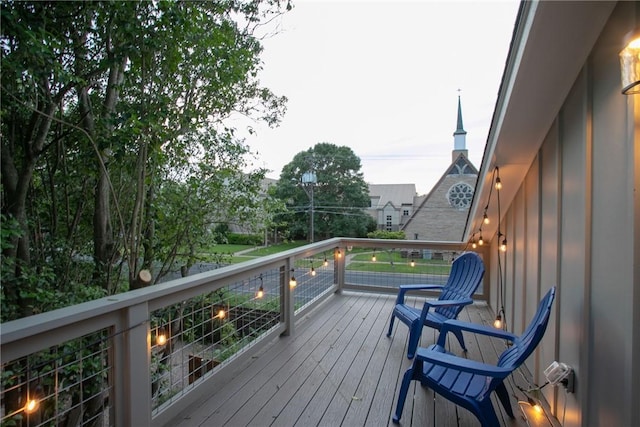 6613 Woodrow Ave, Austin, TX 78757 - view of wooden deck