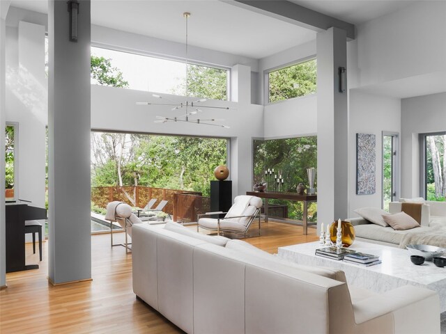 1 Ehrlich Rd, Austin, TX 78746