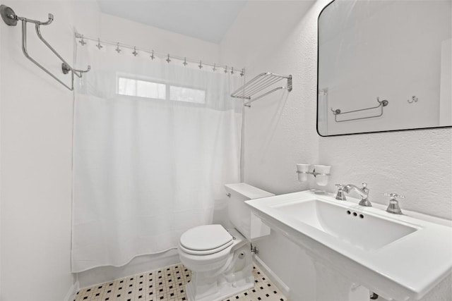 803 N Myrtle St, Georgetown, TX 78626 - full bathroom with a sink and shower / bath combination with curtain