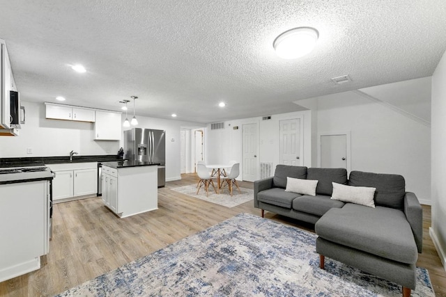 2401 Leon St Unit 306, Austin, TX 78705 - photo 2