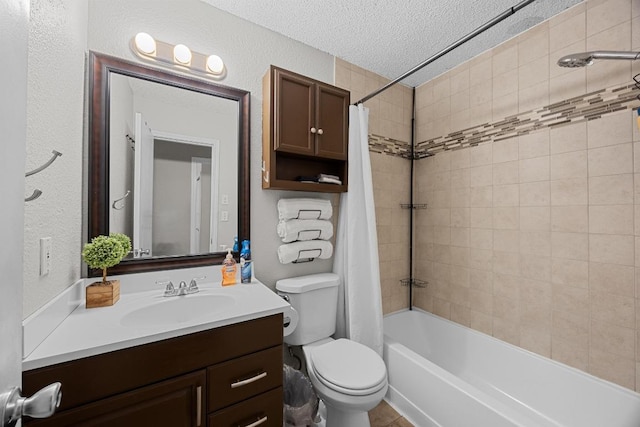 1111 Fairlawn Cv, Round Rock, TX 78664 - bathroom featuring vanity, a textured ceiling, shower / tub combo with curtain, and a textured wall