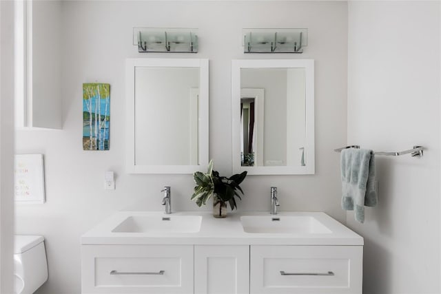 7619 Scenic Brook Dr, Austin, TX 78736 - bathroom with toilet and double vanity