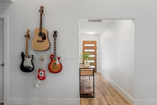 7619 Scenic Brook Dr, Austin, TX 78736 - hall with light wood-style flooring and baseboards