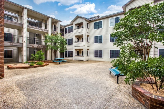 501 W 26th St Unit 105, Austin, TX 78705 - view of building exterior