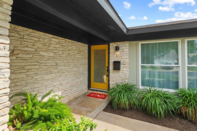 1909 Belford Dr, Austin, TX 78757 - view of exterior entry with stone siding