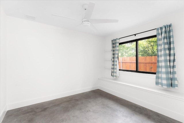 409 W 55th 1/2 St Unit 2, Austin, TX 78751 - empty room featuring concrete flooring and a ceiling fan