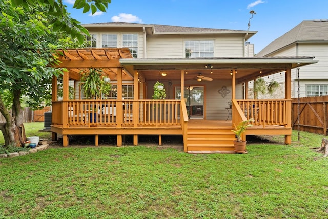 4410 Cisco Valley Dr, Round Rock, TX 78664 - back of property featuring a fenced backyard, a ceiling fan, and a wooden deck