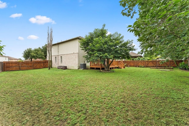 4410 Cisco Valley Dr, Round Rock, TX 78664 - fenced backyard featuring a deck and a gate