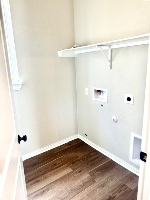 370 Milkwood Ter, Dripping Springs, TX 78620 - washroom with wood finished floors, hookup for a washing machine, gas dryer hookup, and electric dryer hookup