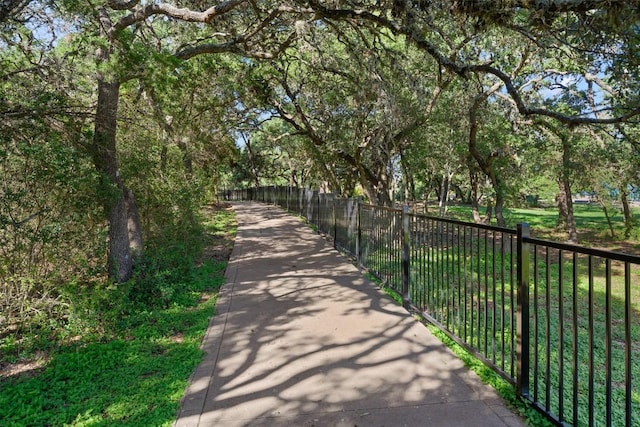 7806 Vail Valley Dr, Austin, TX 78749 - view of home's community