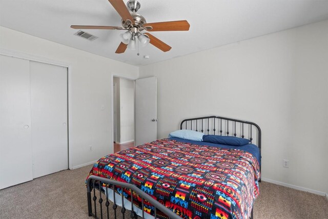 6005 La Mesa St, Leander, TX 78645 - bedroom featuring carpet flooring, a closet, and ceiling fan