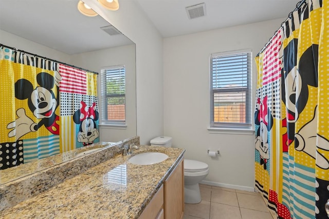 6005 La Mesa St, Leander, TX 78645 - full bathroom featuring vanity, tile patterned floors, and a shower with curtain