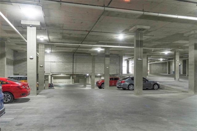 2502 Leon St Unit 305, Austin, TX 78705 - view of parking deck