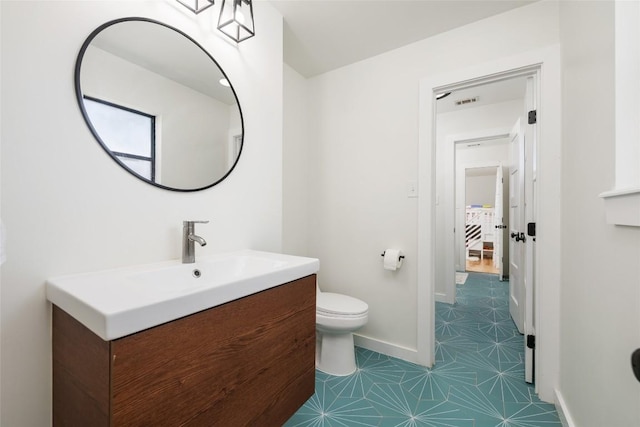 6317 Gato Path, Austin, TX 78731 - bathroom with vanity and toilet