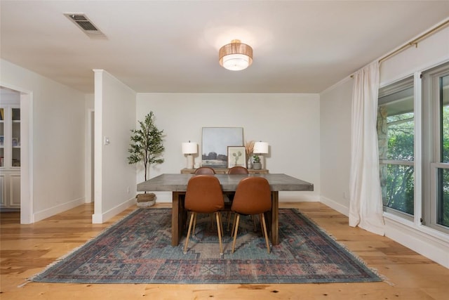 6317 Gato Path, Austin, TX 78731 - dining space with light wood-style flooring