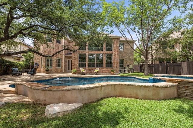 13212 Coleto Creek Trl, Austin, TX 78732 - view of pool featuring a fenced backyard, a jacuzzi, and a patio area