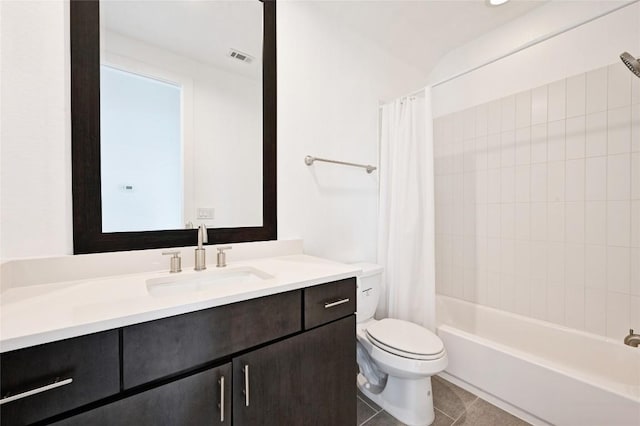 5904 Florencia Ln, Austin, TX 78724 - full bathroom featuring vanity, shower / bathtub combination with curtain, and tile patterned floors