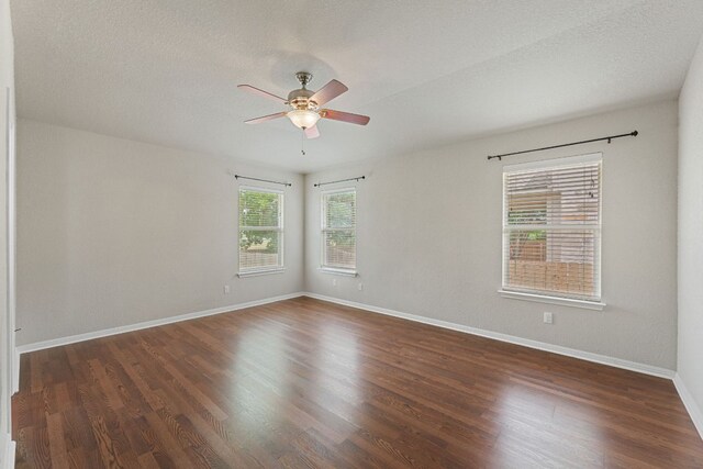 410 Brazoria Trl, San Marcos, TX 78666 - photo 13