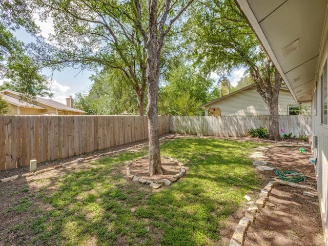 11405 Bristle Oak Trl, Austin, TX 78750 - view of fenced backyard
