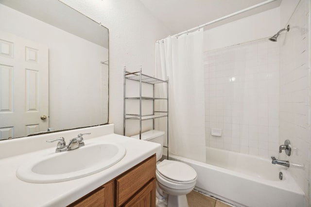 1444 Kenneys Way, Round Rock, TX 78665 - full bath with vanity and shower / bath combination with curtain