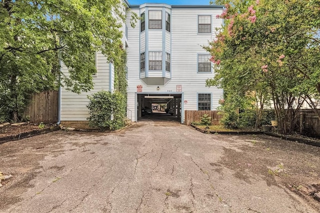303 W 35th St Unit 202, Austin, TX 78705 - view of front facade