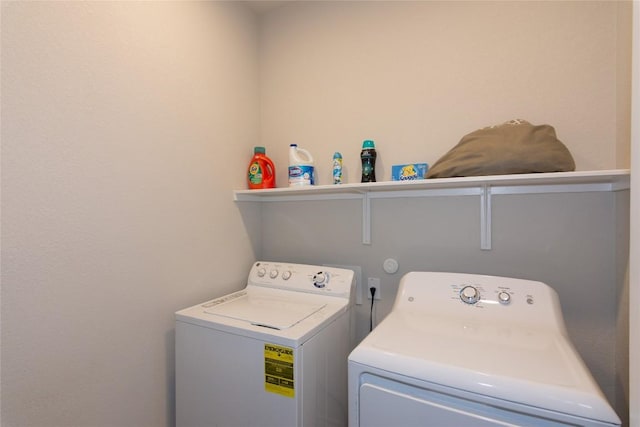 6007 Agostino Cv, Round Rock, TX 78665 - laundry room with washer and dryer