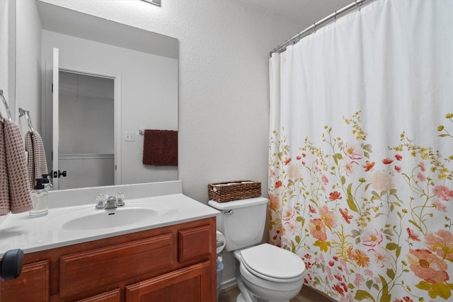 4201 Veiled Falls Dr, Pflugerville, TX 78660 - full bath featuring vanity and a shower with curtain